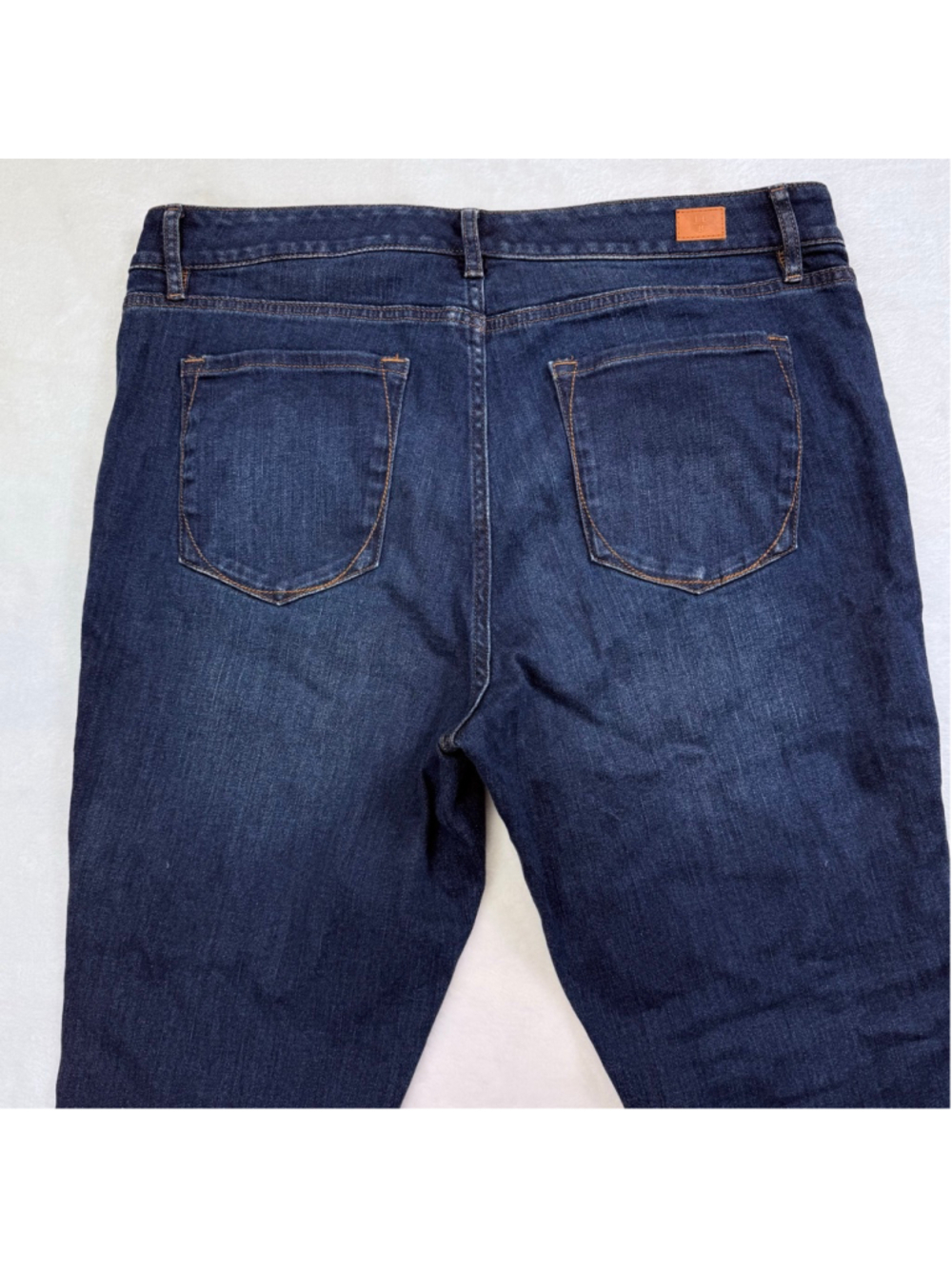 Women's LL Bean Signature Blue Skinny Jeans Size 14 - Picture 8 of 14